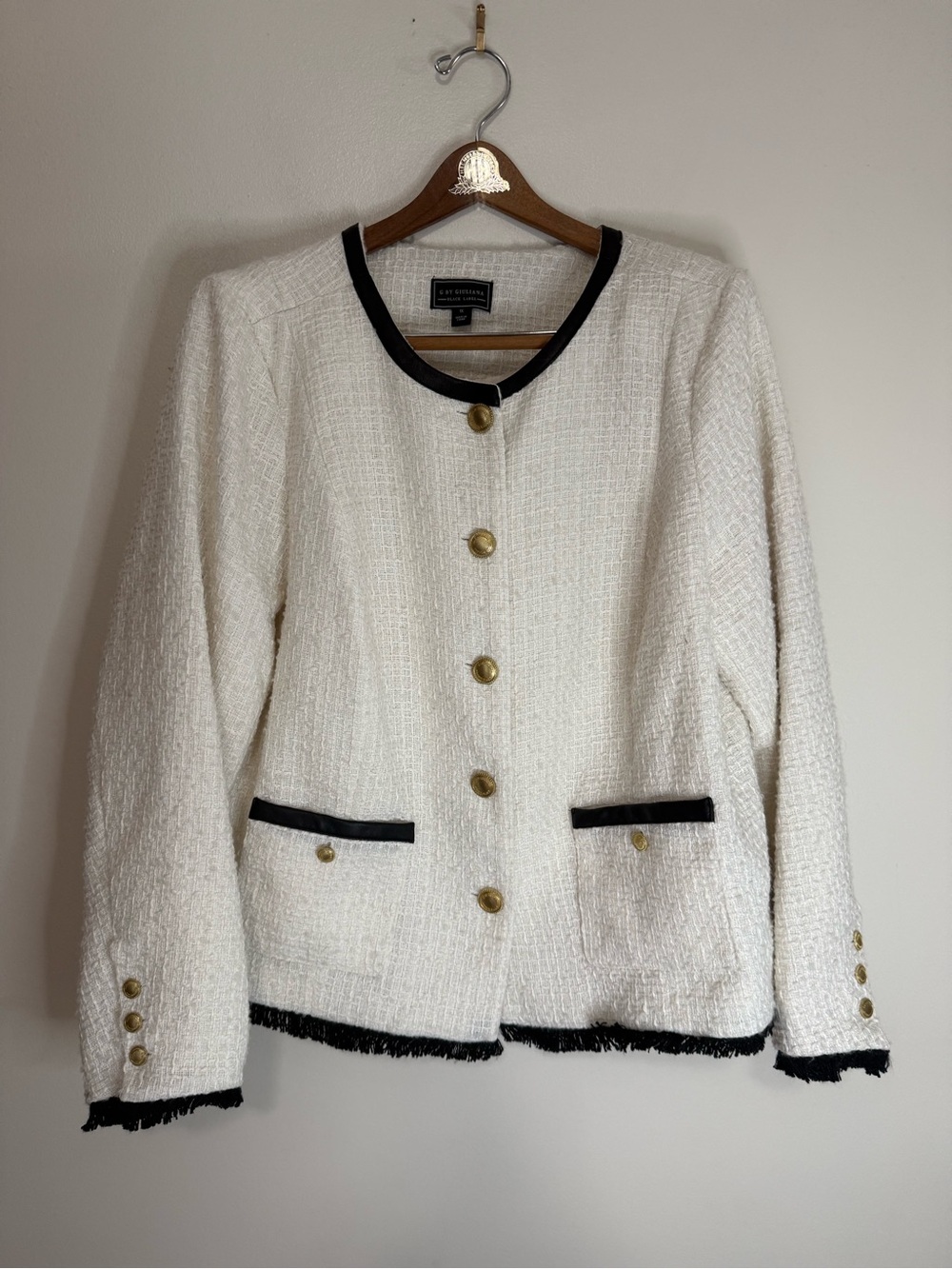 G by Giuliana Cream Bouclé Jacket with Black Trim gold buttons size 1X